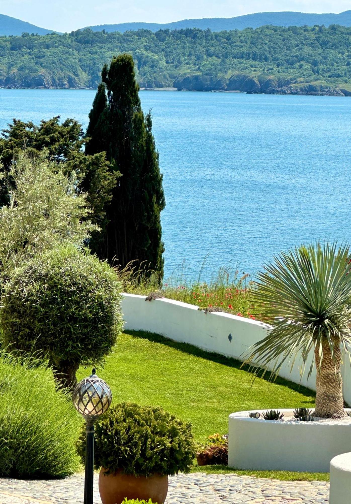 Casa De Oro Alma Aparthotel Sozopol Ngoại thất bức ảnh